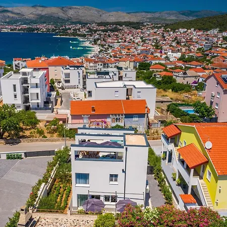 With A Parking Space Okrug Gornji, Ciovo - 21440 Apartment Trogir