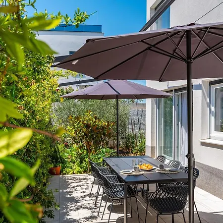 With A Parking Space Okrug Gornji, Ciovo - 21440 Trogir